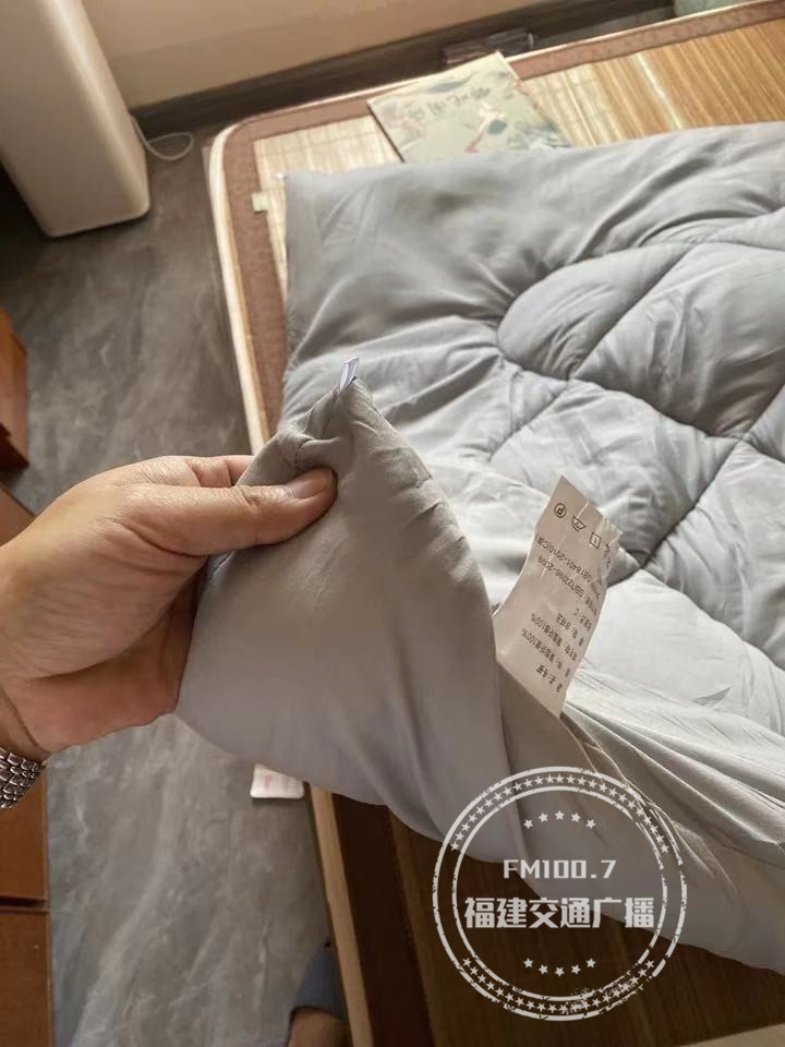 天猫百亿补贴和拼多多百亿补贴,天猫百亿补贴手机是正品吗