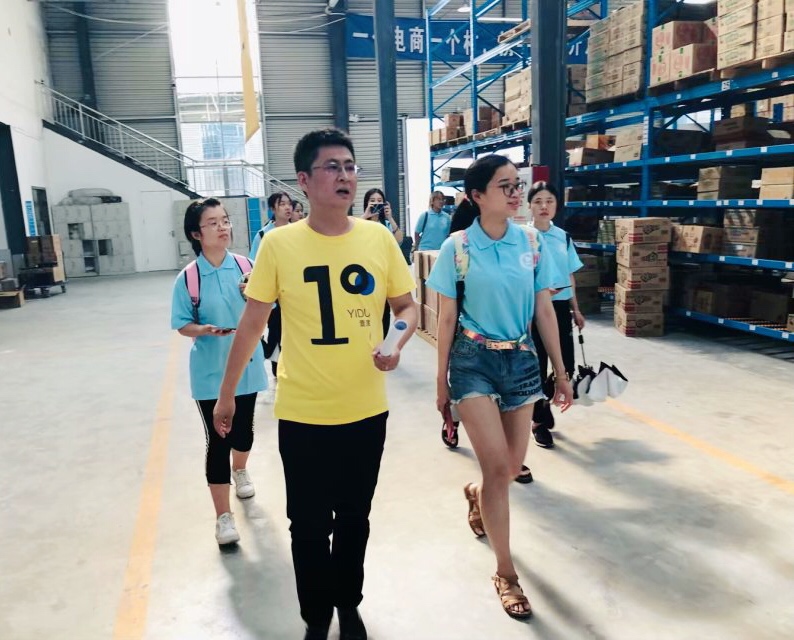 安财学子走进家乡,安财学子