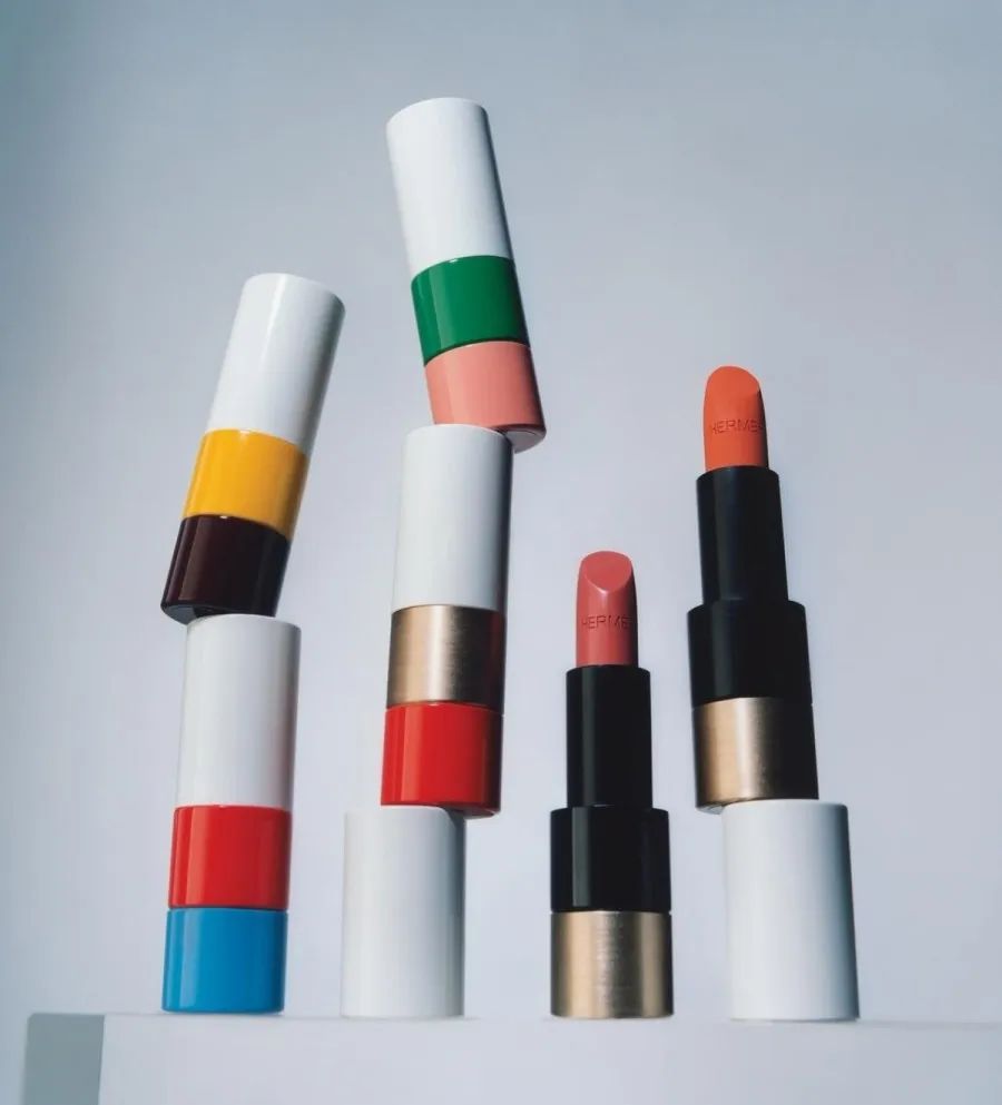 奢侈品下场battle卖口红，爱马仕、周仰杰，该买哪一支？