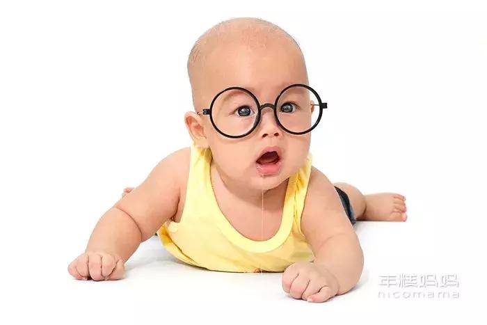 宝宝总流口水导致口水疹,经常流口水的宝宝