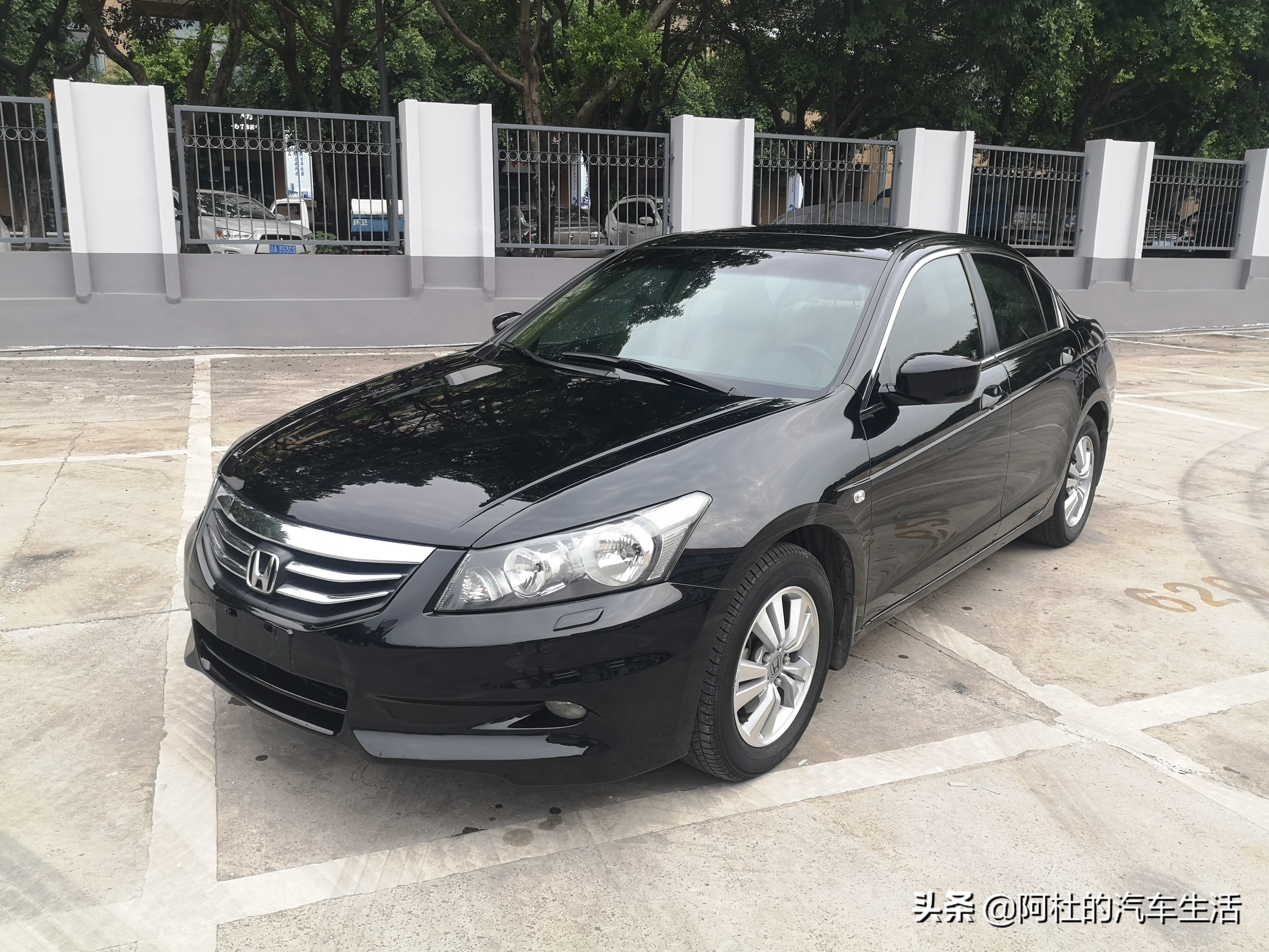 八万左右能买到十代雅阁吗,八万块钱能买到哪一年的雅阁