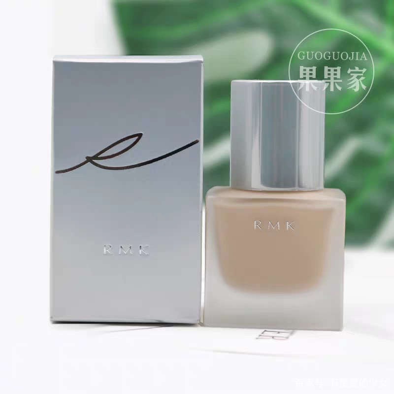 粉底液步骤油皮遮毛孔,雅诗兰黛粉底液适合油皮还是干皮