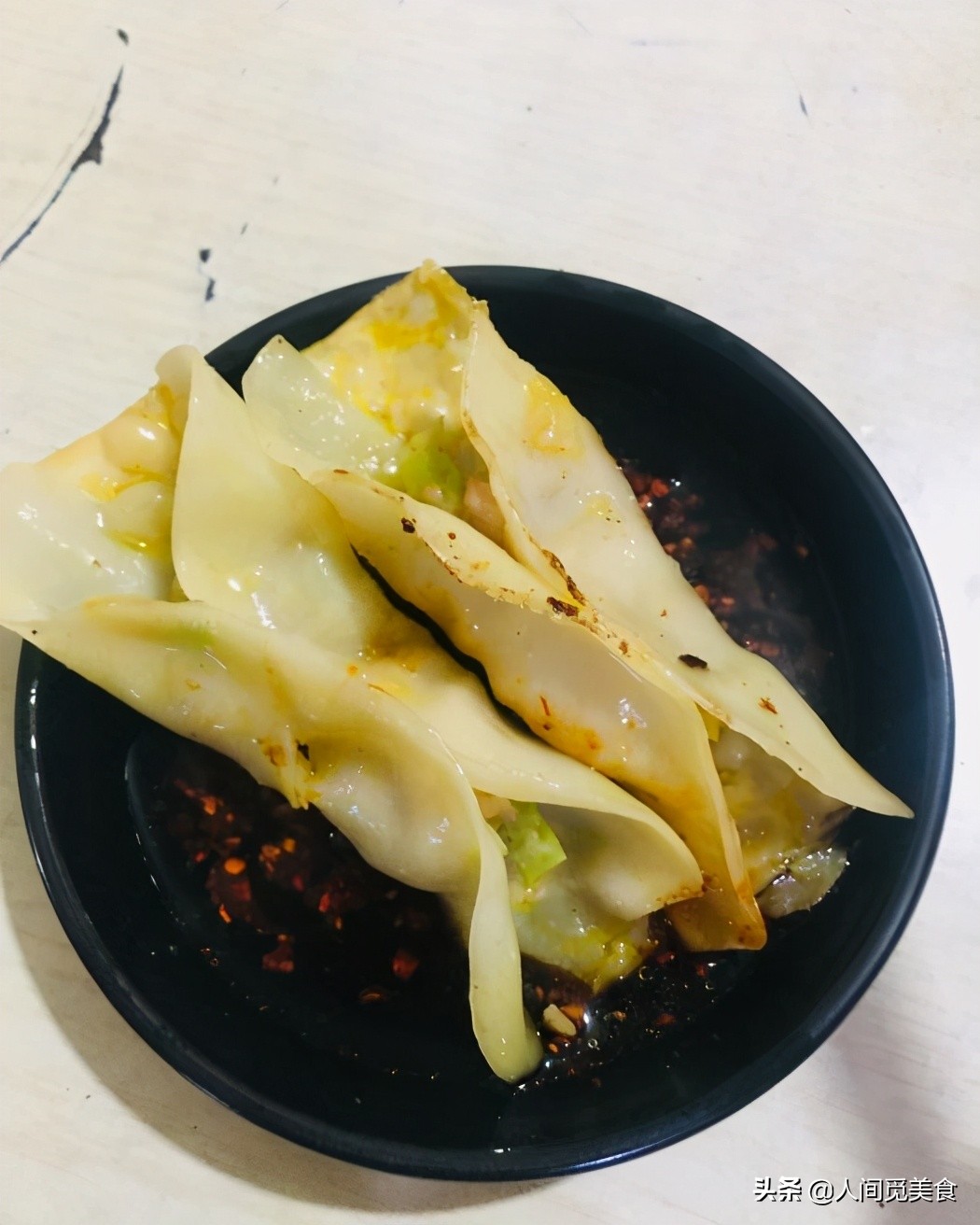 西安大叔卖锅贴30年加盟费多少,锅贴小吃摆摊