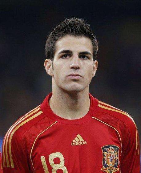 从队长到叛徒,16岁成名的他获得过无数的荣誉,却换不来一句原谅