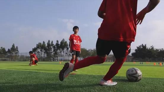 恒大足校实现自负盈亏,恒大足校资金来源