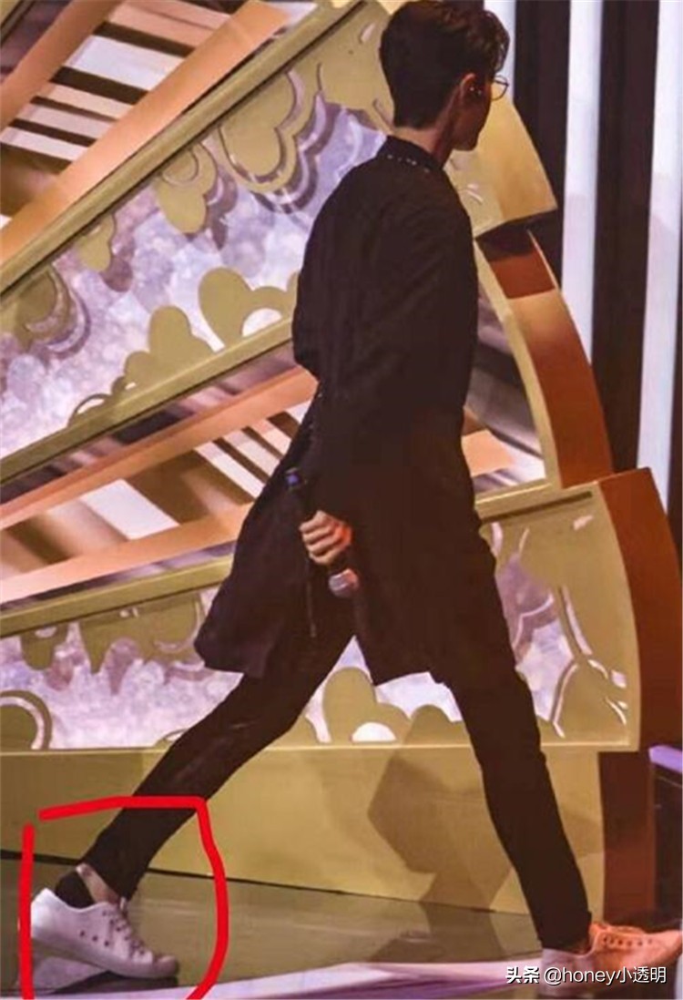 肖战2019年同款鞋,肖战脚上的鞋