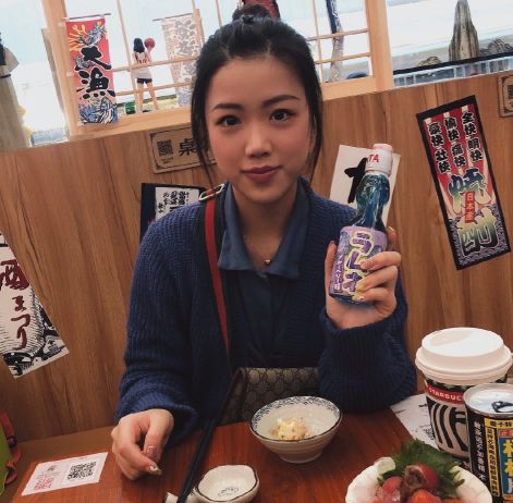 00后奥运冠军美甲,00后小花获奖