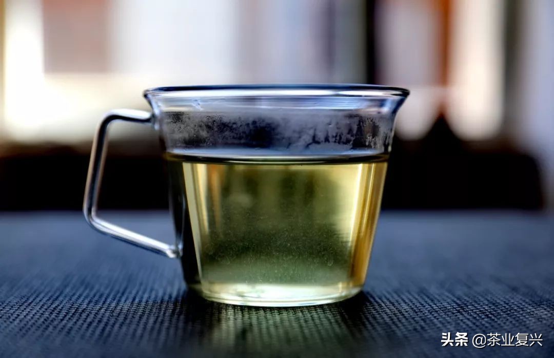 老班章熟茶的口感和特点,老班章熟茶中哪个比较好喝