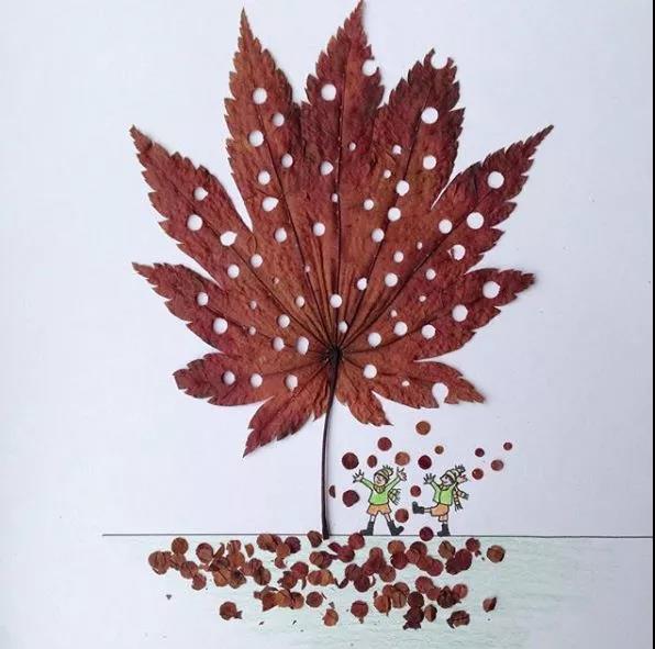 你可以擦掉那滴水,或者顺势用它画点不一样的美丽