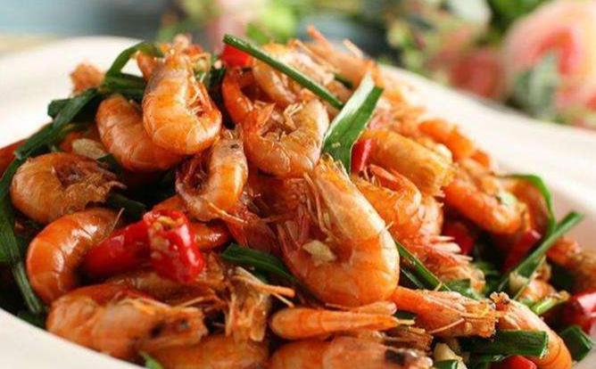 爆炒河虾的正宗做法,河虾香辣脆的家常做法