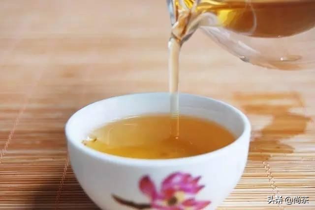 说大也大说小也小文案,给大家推荐一款好喝不贵的红茶