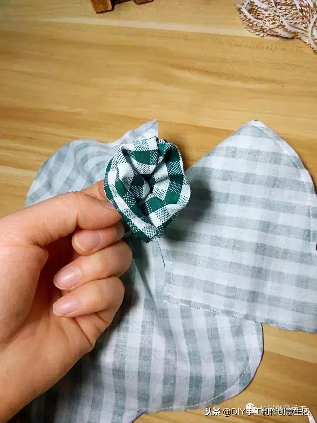 手工diy儿童厨房围兜,手工制作口水兜圆形