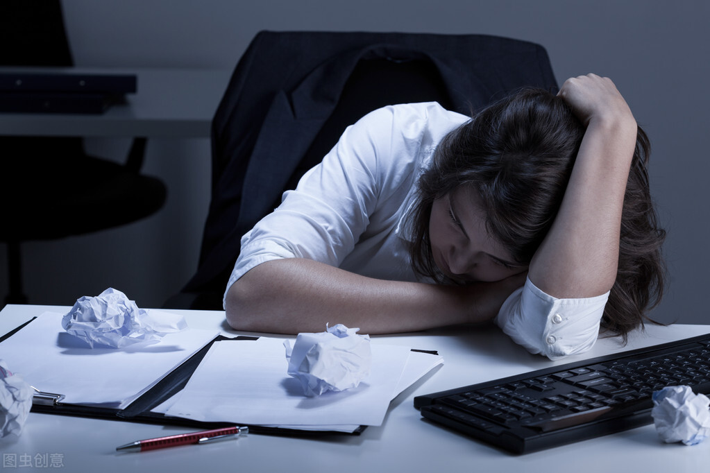 你觉得加班是一种普遍的现象吗,有人讽刺你加班很严重吧