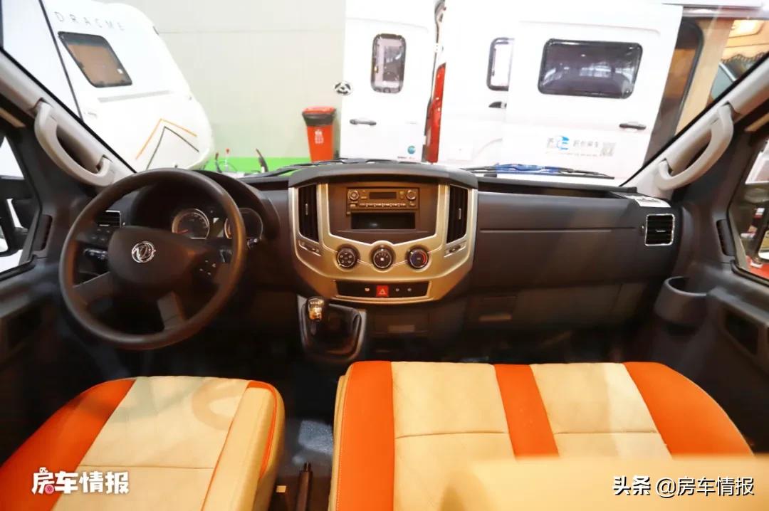 公认最好的三款房车10万元内,东风御风房车c型房车