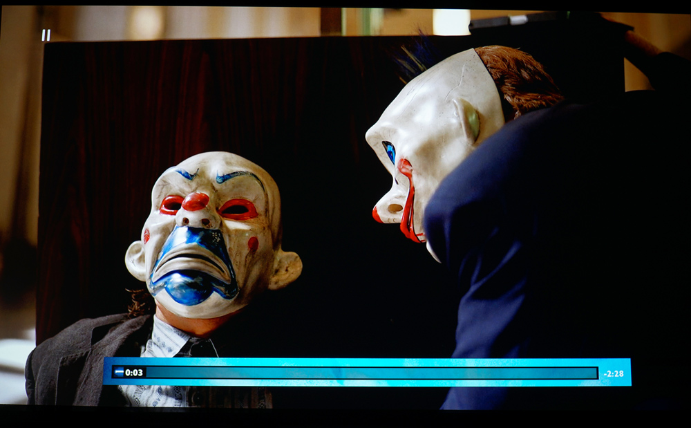 奥图码uhz886是哪年生产的,奥图码uhz886镜头是什么材质