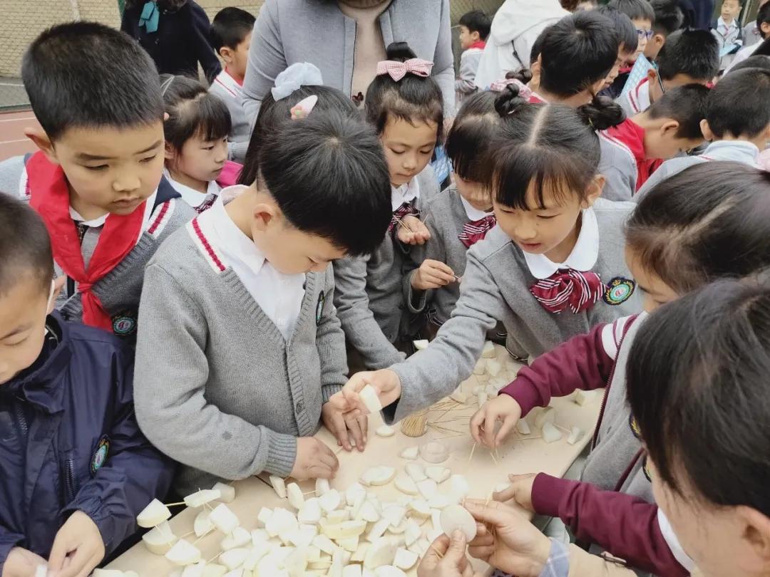 智慧为帆,快乐为桨——华阳中学附属小学一五班探险记