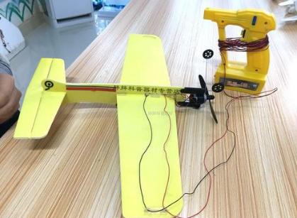 玩航模越来越少,玩航模很花时间