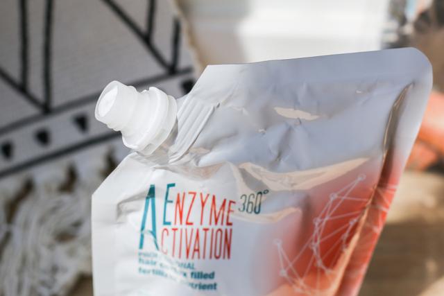 头发干枯毛躁打结用什么方法,解决头发干枯毛躁分叉发量少