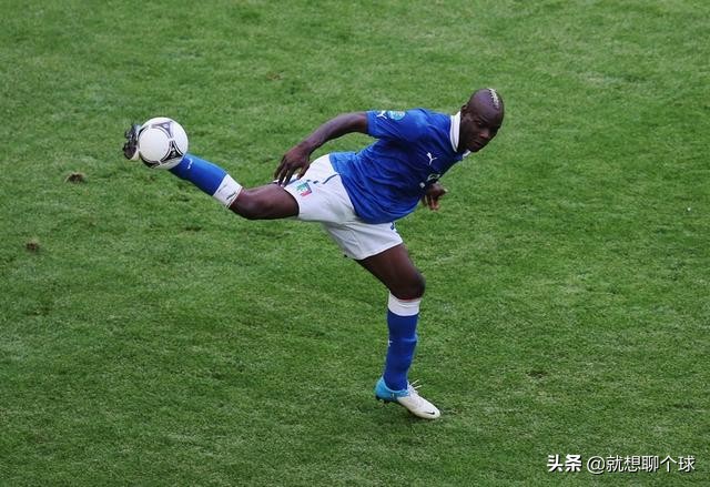 足坛红牌十大排名,足坛红牌最多的球员是拉莫斯吗