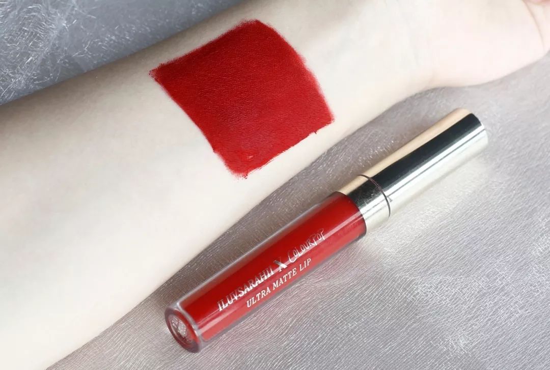 百元内口红推荐不掉色,适合60-70岁老人口红颜色平价