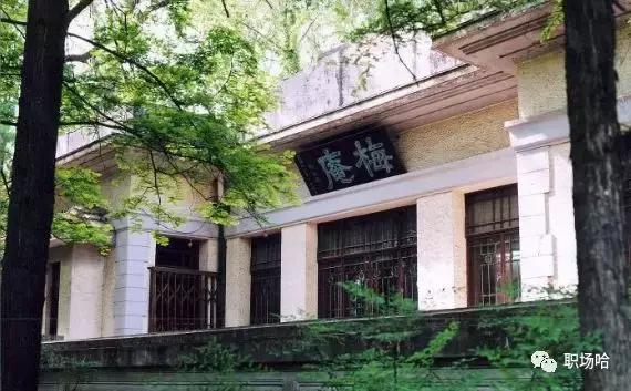 这所大学明明是名校，却总被视作三本，录取考生：解释了一个暑假