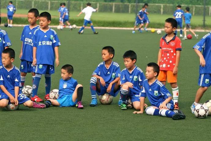 中国足球最近几年的崛起,中国足球近几年的现状分析