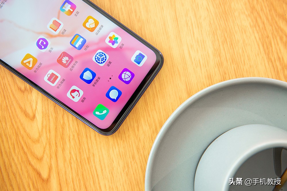 为什么国产手机的文件夹全是英文,国产手机文件夹有英文吗