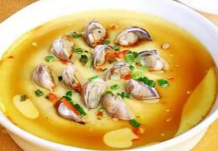 一招告别平胸小妙招,胸部下垂外扩做什么丰胸手术