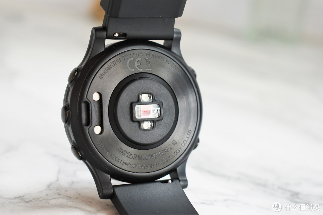 宜准r6跑步数据怎么与手机同步,宜准r6跑步手表表带