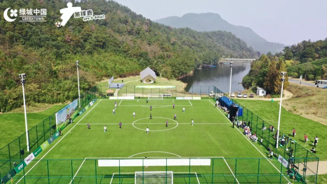 厉害了！西樵民乐社区足球队夺取绿城社区杯全国总冠军