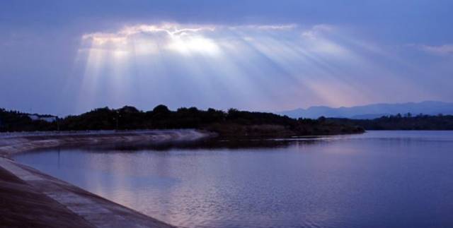 成都适合20人一日吃玩地方推荐,成都周边必打卡人间仙境毕棚沟