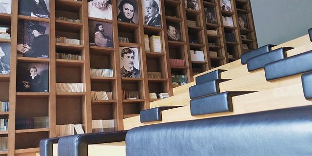 乌镇枕水酒店和望津里酒店哪家好,乌镇住宿古宅