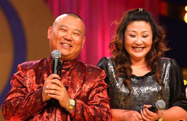 曹云金与富婆女友疑分手?前妻孕期出轨,相声馆倒闭事业爱情全完?