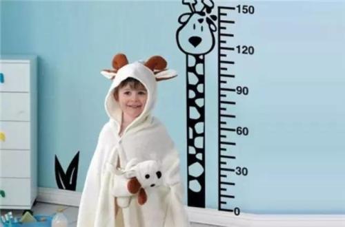 钧钧妈分享:这些坏习惯正偷偷让宝宝远离大长腿!你中招了吗?