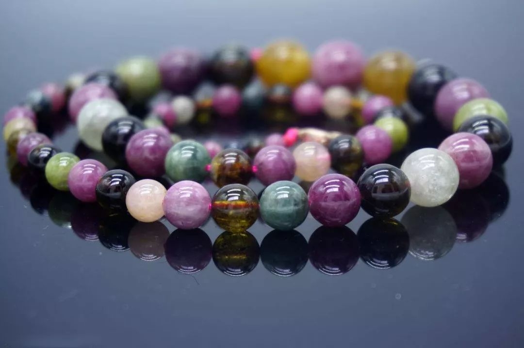 紫金鼠手串适合什么生肖,不同生肖适合戴什么木头手串