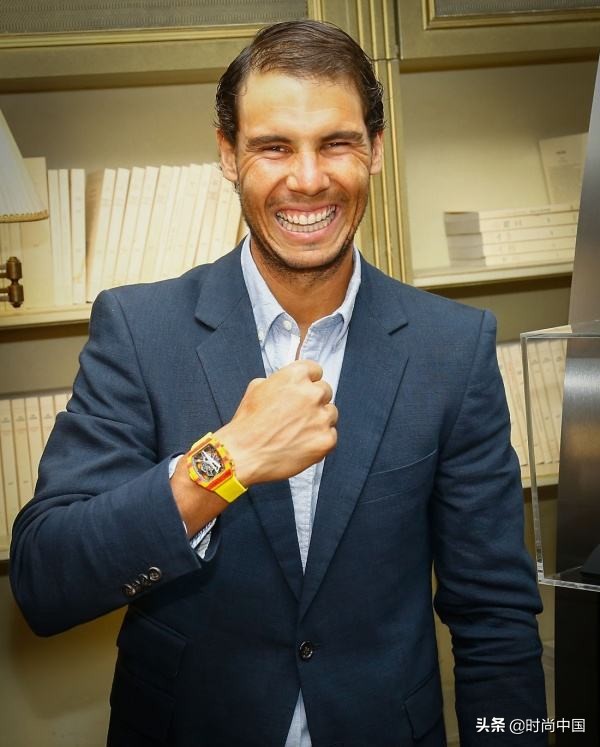 十大顶级奢华手表,把奔驰车上的表戴手上