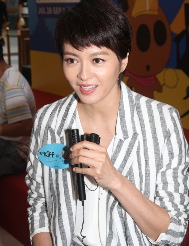 知名女星宣布怀二胎,被疑怀二胎的女星