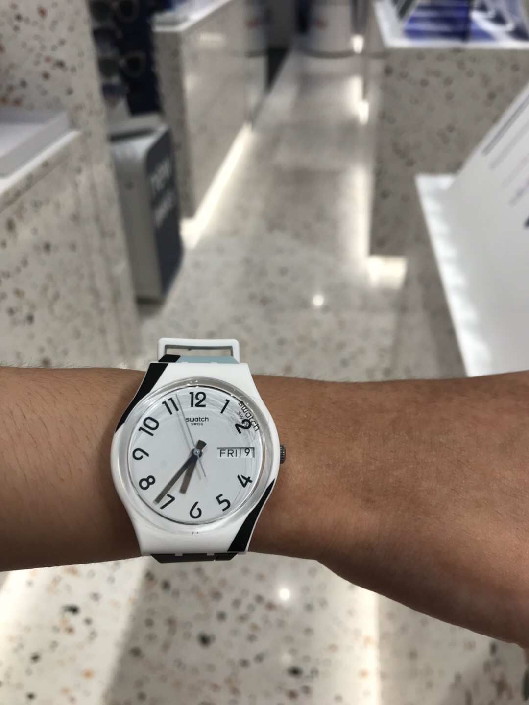 在香港买华为手表便宜吗,在香港买阿玛尼手表便宜吗