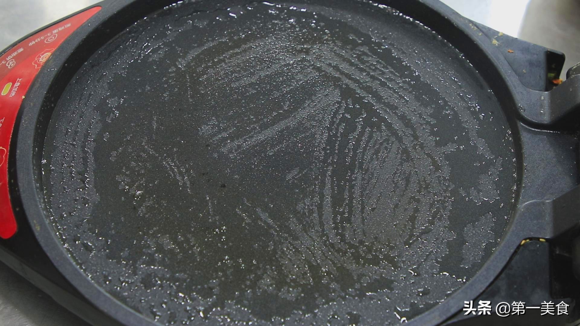 又酥又脆煎饼的家常做法,大厨做煎饼果子的配方教程