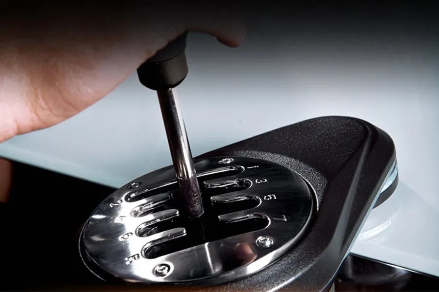 最适合新手入门的赛车模拟器,在家玩赛车模拟