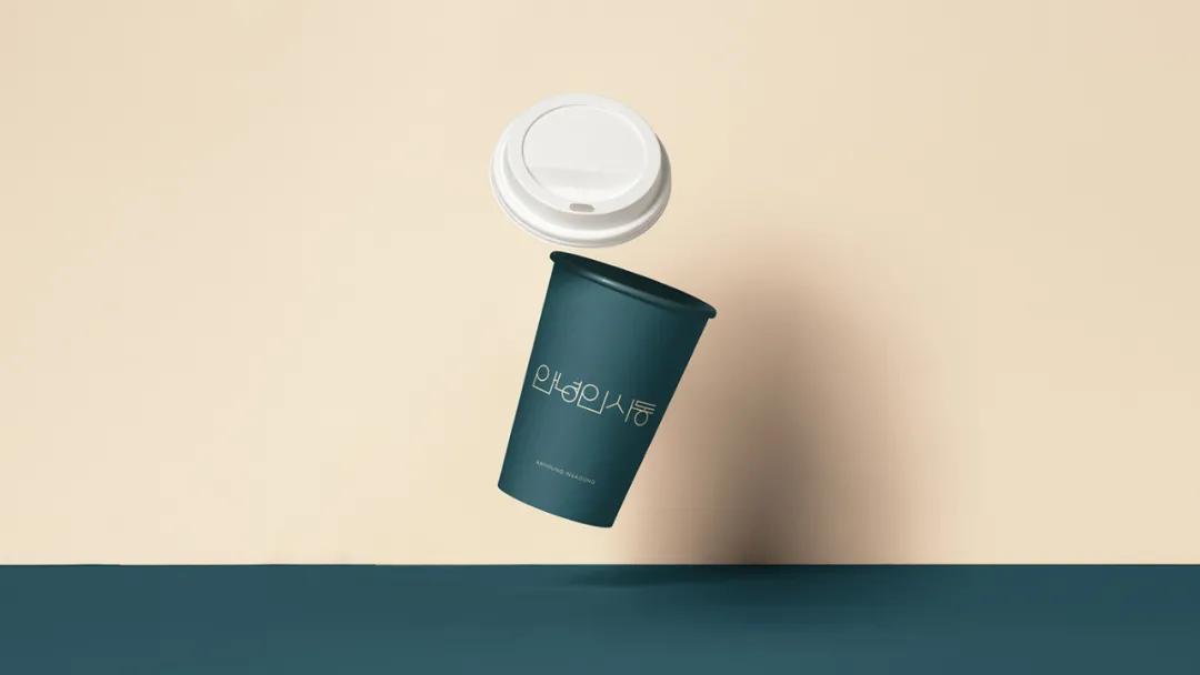 这套品牌形象，很韩国