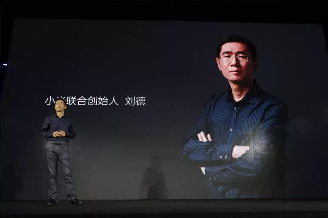 十亿赌约的相爱相杀，格力做手机小米造空调，董明珠骂雷军小偷