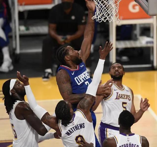 7中1，10中3！被湖人抛弃，被老队友怒喷，损失7000万只能怪自己