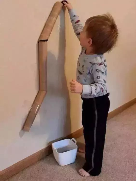 幼儿园对抗新型冠状病毒亲子游戏,预防新型冠状病毒的体能游戏