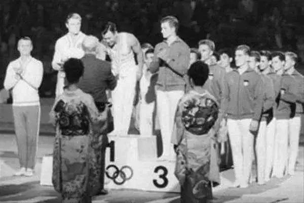 耐克的三大代理,耐克代理帝国品牌