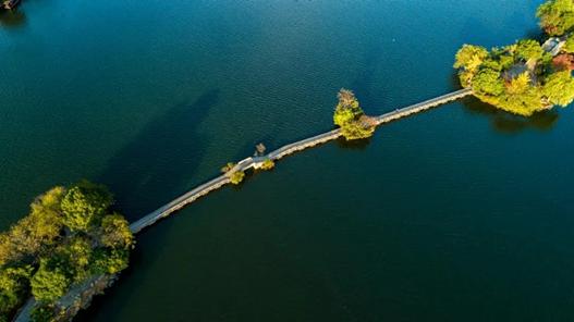 杭州湘湖边的排屋,湘湖边的别墅排屋