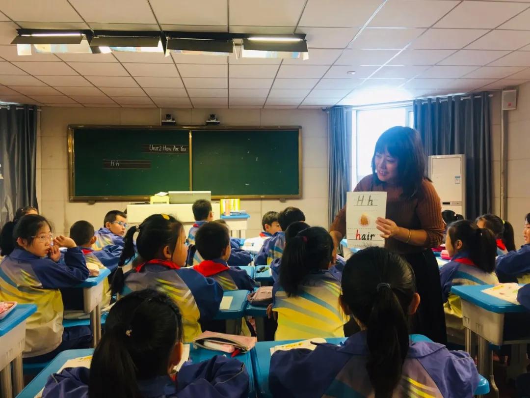 树魂立根务实前行延川县城关小学2020——2021学年度第一学期工作总结