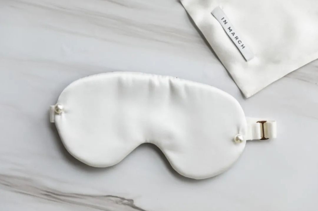 宅家必备的高颜值睡衣,夏季必备真丝枕套