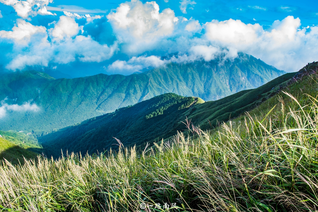 江西最美的山是庐山吗,江西绝美山峰