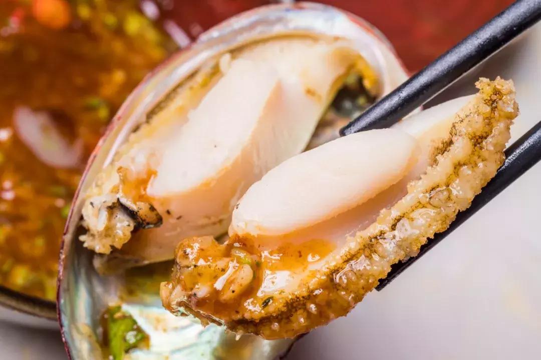 斥资1500万!人广惊现①家*场赌**火锅,明星、赌王千金都来打call